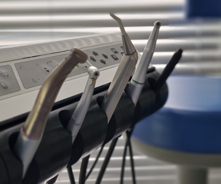 Dentalwerker Günstige Reparaturen Turbinen, Winkelstücke